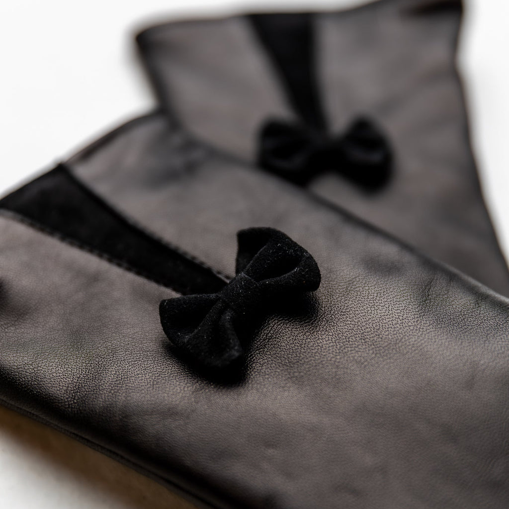 Naisten nahkakäsine, rusettikiila, mokkanappa